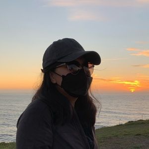 Meet your Posher, Nhi